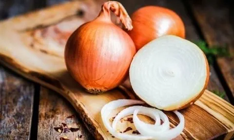 5 thực phẩm không nên ăn cùng hành tây kẻo ngộ độc, sỏi thận