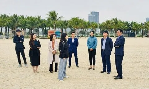 Hàng nghìn máy bay không người lái trình diễn ở Carnaval Hạ Long 2024