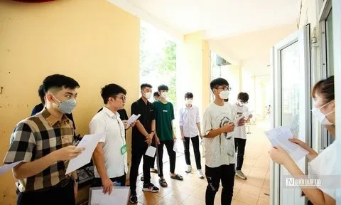 Tốt nghiệp năm 2024: Bổ sung chứng chỉ được miễn thi ngoại ngữ