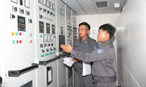 Người giữ 'nhịp đập trái tim' cho những con tàu
