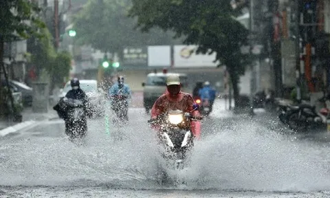 Tin mới nhất về đợt không khí lạnh yếu: Cảnh báo mưa dông giờ tan tầm