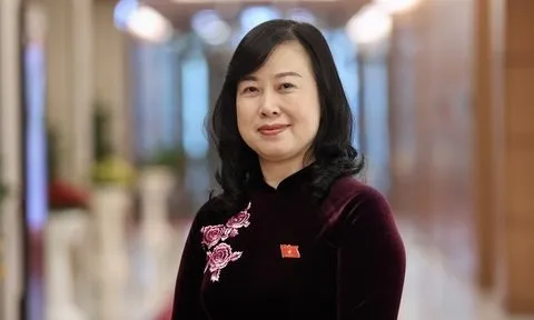 Bộ trưởng Đào Hồng Lan kêu gọi nhân viên ngành y đăng ký hiến mô, tạng