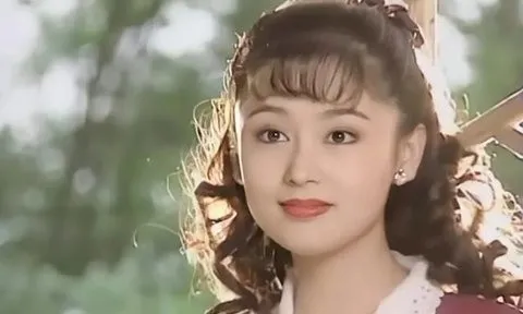 “Điêu thuyền đẹp nhất màn ảnh”: U60 vẫn khiến nhiều người điêu đứng vì nhan sắc?
