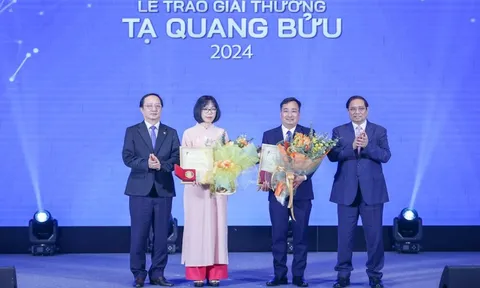 Giải thưởng Tạ Quang Bửu 2024 vinh danh 2 nhà khoa học xuất sắc