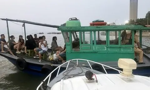 Quảng Ninh: Phạt 12 phương tiện thủy chở khách trái phép