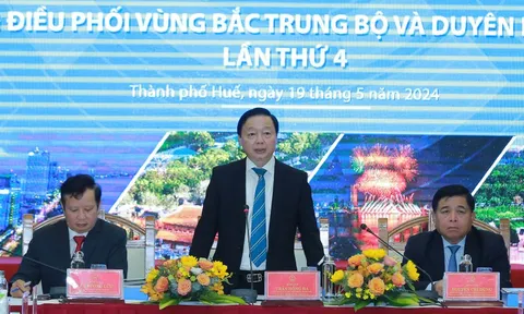 Ưu tiên các dự án kết nối liên vùng, hạ tầng năng lượng tái tạo