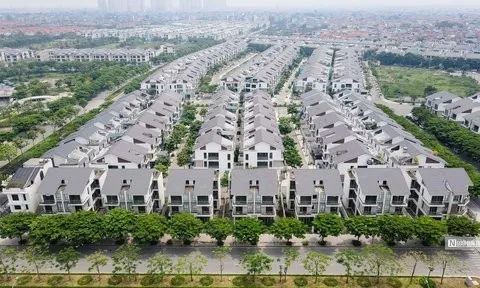 Hàng chục nghìn căn tái định cư bỏ hoang trong khi dân thiếu nhà ở