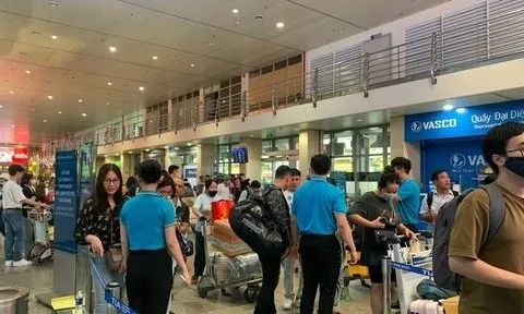 Vé máy bay giảm, cơ hội kích cầu du lịch ở nhiều địa phương