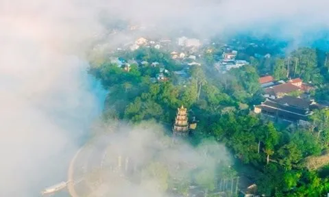 10 điểm du lịch hấp dẫn nhất định phải ghé thăm khi đến Huế
