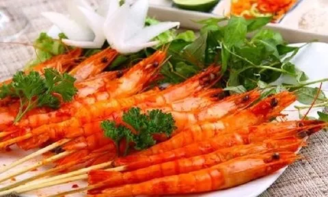 Tôm có 2 bộ phận chứa đầy ký sinh trùng, thèm đến mấy cũng chớ ăn