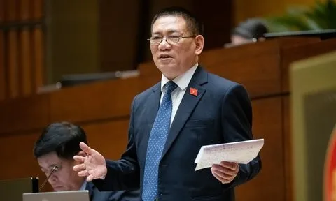 Chưa điều chỉnh giảm trừ gia cảnh, Bộ Tài chính nói “làm đúng luật”