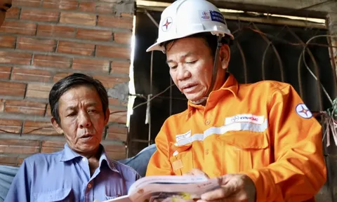 EVNHCMC đẩy mạnh công tác khảo sát, tư vấn sử dụng điện an toàn trong nhân dân