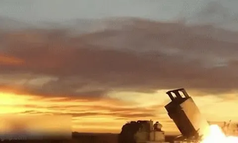 Pháo binh và không quân Nga phối hợp hiệu quả, Ukraine không thể ngăn đà tiến của Nga