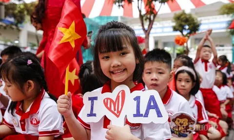 Hà Nội tăng thêm 70.000 học sinh đầu cấp