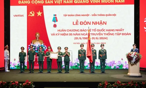 Viettel kỷ niệm 35 năm ngày truyền thống và đón nhận Huân chương Bảo vệ Tổ quốc hạng Nhất