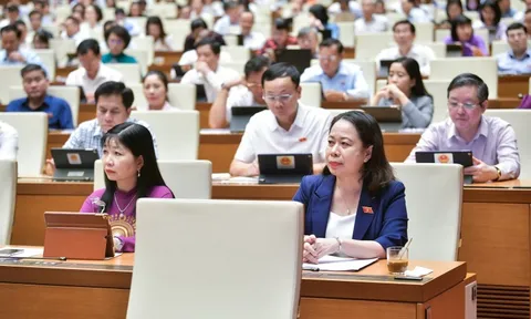 Bộ trưởng Bộ TT&TT: Cách tốt nhất để giải quyết các vấn đề của công nghệ là dùng công nghệ