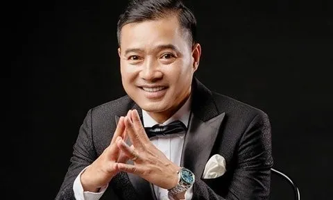 Huyền thoại bóng đá Việt sắp dấn thân vào showbiz và cuộc sống hiện tại viên mãn