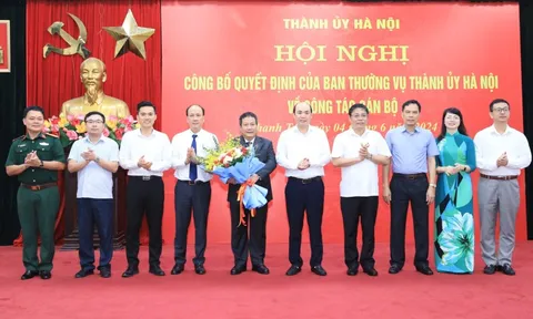 Hội nghị công bố quyết định của Ban Thường vụ Thành ủy về công tác cán bộ huyện Thanh Trì.