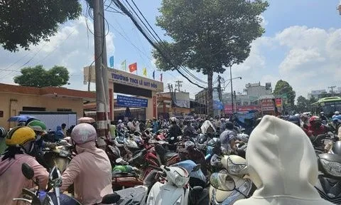 Giáo viên đánh giá đề tuyển sinh lớp 10 môn Ngữ Văn hay, sâu sắc