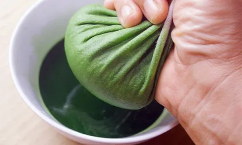 Ăn 1 mớ rau này tốt ngang "thuốc quý", ở nước ta mọc bạt ngàn bờ ruộng