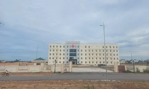 Dự án trung tâm y tế hơn 4 năm xây dựng vẫn chưa hoàn thành