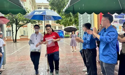 Hà Nội kết thúc môn thi Toán vào lớp 10 THPT an toàn, nghiêm túc
