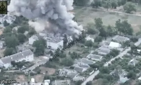 Nga pháo kích, không kích dữ dội, Ukraine mất dần quyền kiểm soát Chasovy Yar