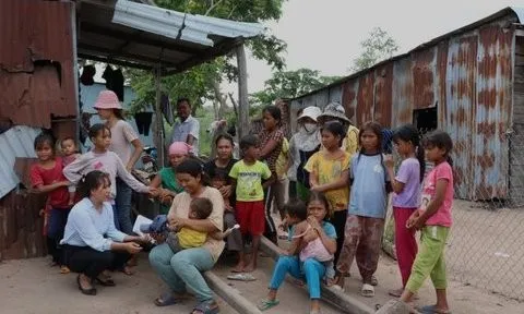 Thiếu vốn di dời, hàng chục hộ dân “mắc kẹt” tại khu vực thiên tai