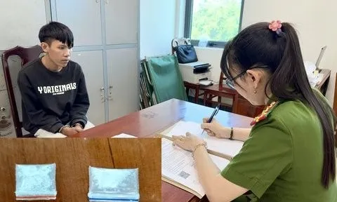 Bạc Liêu: Tạm giữ đối tượng tàng trữ, mua bán trái phép chất ma túy