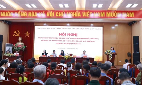 Nhiều kiến nghị của cử tri quận Tây Hồ được giải đáp ​