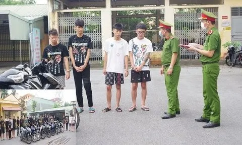 Khởi tố 21 thanh, thiếu niên vác hung khí gây náo loạn đường phố