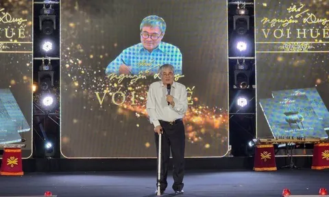 Nguyễn Duy và Huế