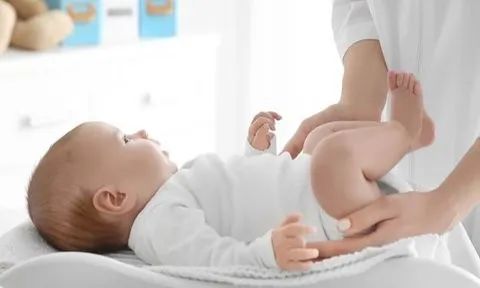 Mê xem Tây Du Ký, ông bố đặt cho con cái tên ai nghe cũng thấy lạ