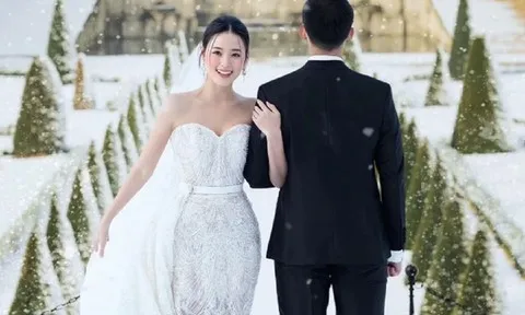 Hot girl Midu nhận quà đặc biệt trước thềm đám cưới "cổ tích"