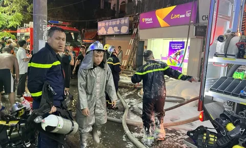 Khẩu trương điều tra nguyên nhân vụ cháy tại phường Định Công, quận Hoàng Mai