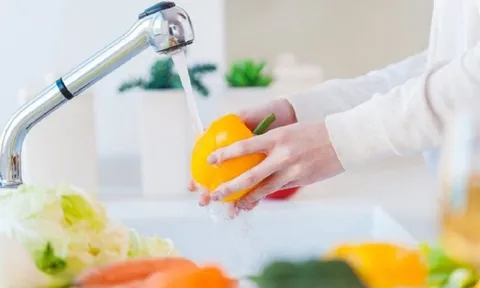 3 loại quả dễ "tắm" thuốc sâu, cái số 2 nhiều người vẫn vô tư ăn
