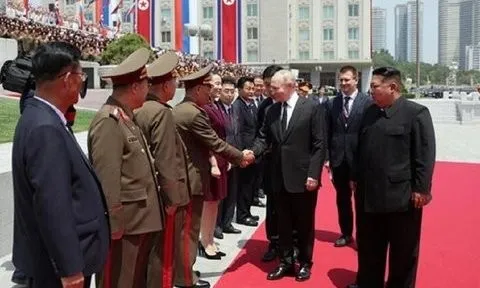 Nga và Triều Tiên ký kết thỏa thuận quan hệ đối tác chiến lược toàn diện, có điều khoản phòng thủ chung
