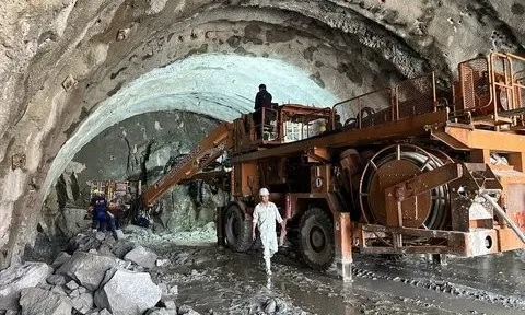Cận cảnh thi công hầm dài nhất trên cao tốc Khánh Hòa - Buôn Ma Thuột