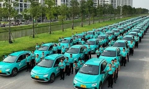 Chính phủ yêu cầu tạo giải pháp chuyển đổi sang xe điện cho doanh nghiệp taxi