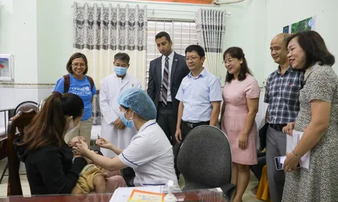 USAID và UNICEF hỗ trợ Việt Nam kiểm soát bệnh truyền nhiễm