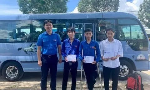 Hàng ngàn tình nguyện viên tiếp sức mùa thi khu vực Tây Nguyên