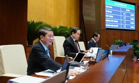 Quốc hội "chốt" cấm tuyệt đối lái xe có nồng độ cồn