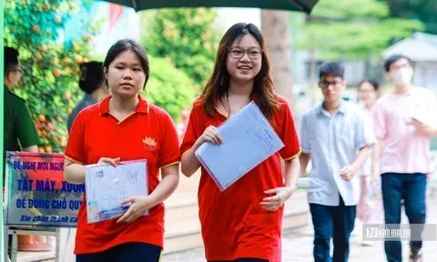 Đề Ngữ văn dễ đoán nhưng thí sinh vẫn không đủ thời gian làm bài