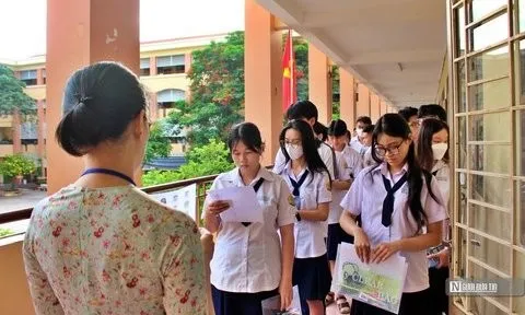 Đề thi, đáp án môn Toán thi tốt nghiệp THPT 2024 chuẩn nhất mã đề 123