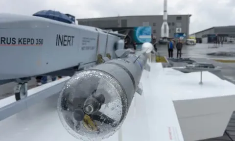 Nâng cấp chiến đấu cơ “Cuồng phong trời Âu” Eurofighter với “sát thủ diệt tăng” Brimstone