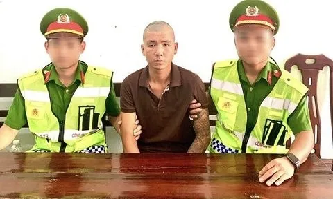 Bắt đối tượng nhiễm HIV, có 2 tiền án về tội mua bán ma tuý