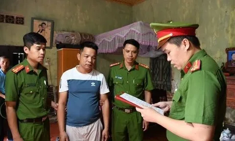 Vụ bé trai 11 tuổi bị đánh bầm tím: Bắt tạm giam bạn trai của người mẹ