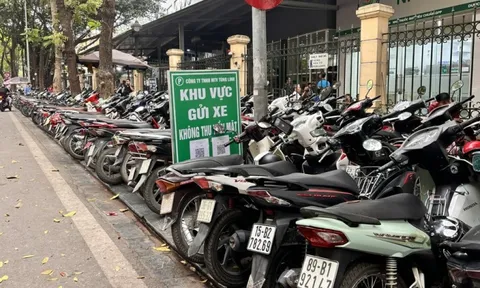 Thu phí đỗ xe không dùng tiền mặt: Sớm nhân rộng trên toàn Thành phố