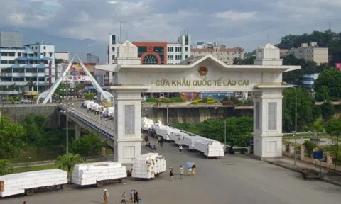 Xây dựng Lào Cai thành Trung tâm kết nối giao thương kinh tế giữa Việt Nam, các nước ASEAN với vùng Tây Nam - Trung Quốc