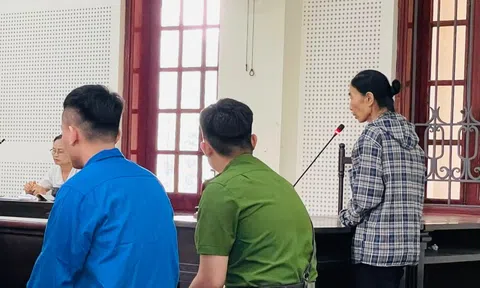 Nỗi đau của người mẹ nghèo có con trai phạm tội Giết người
